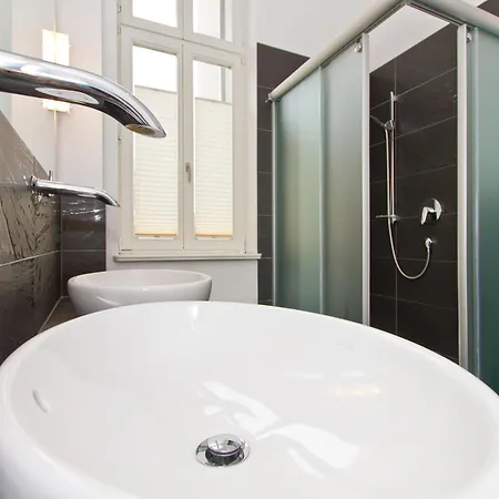 Villa, App 1 Apartment