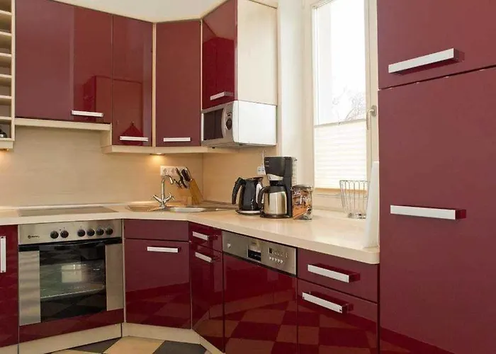 Villa, App 1 Lägenhet *