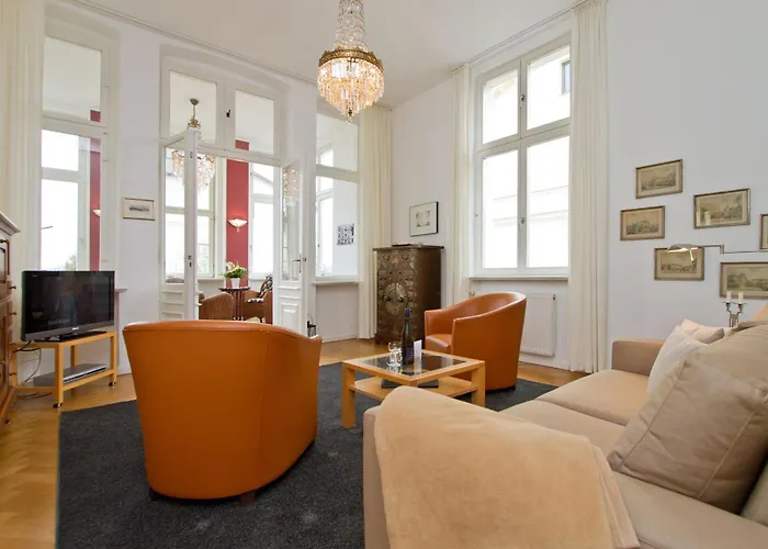 Villa, App 1 Lägenhet