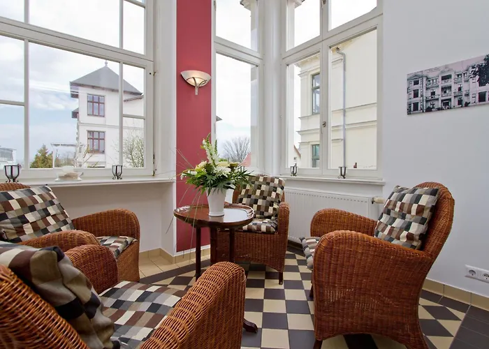 Villa, App 1 Lägenhet *